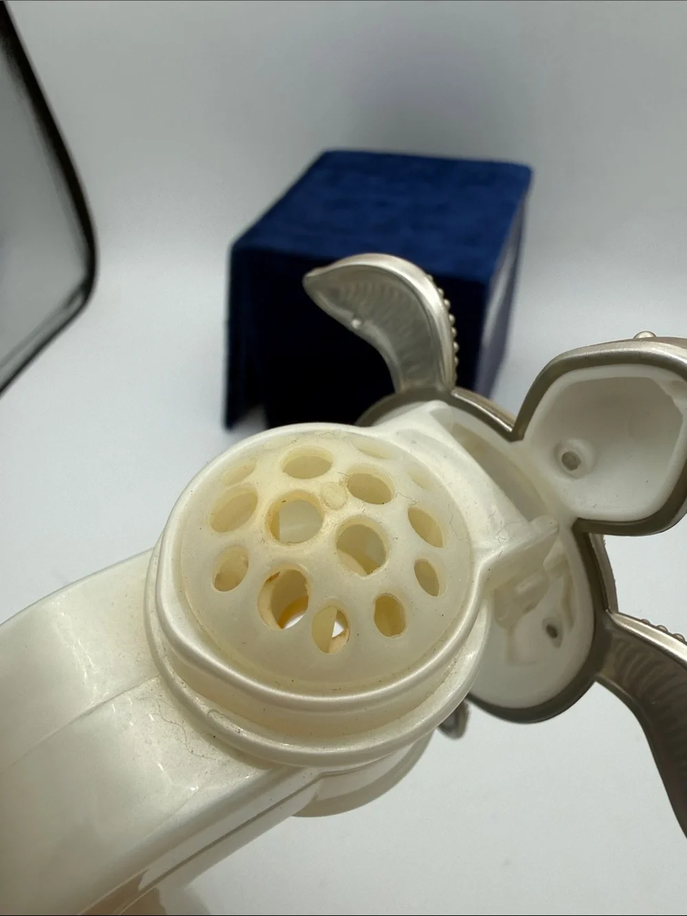 Bath & Body Works 2 Sea Turtles plug in scent diffusers